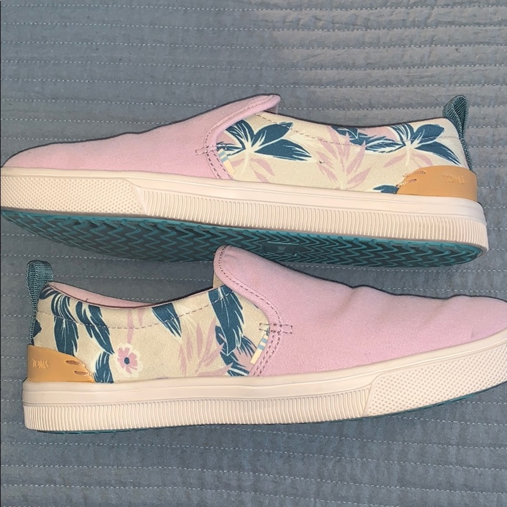 Toms Pink and Blue Floral Sneakers